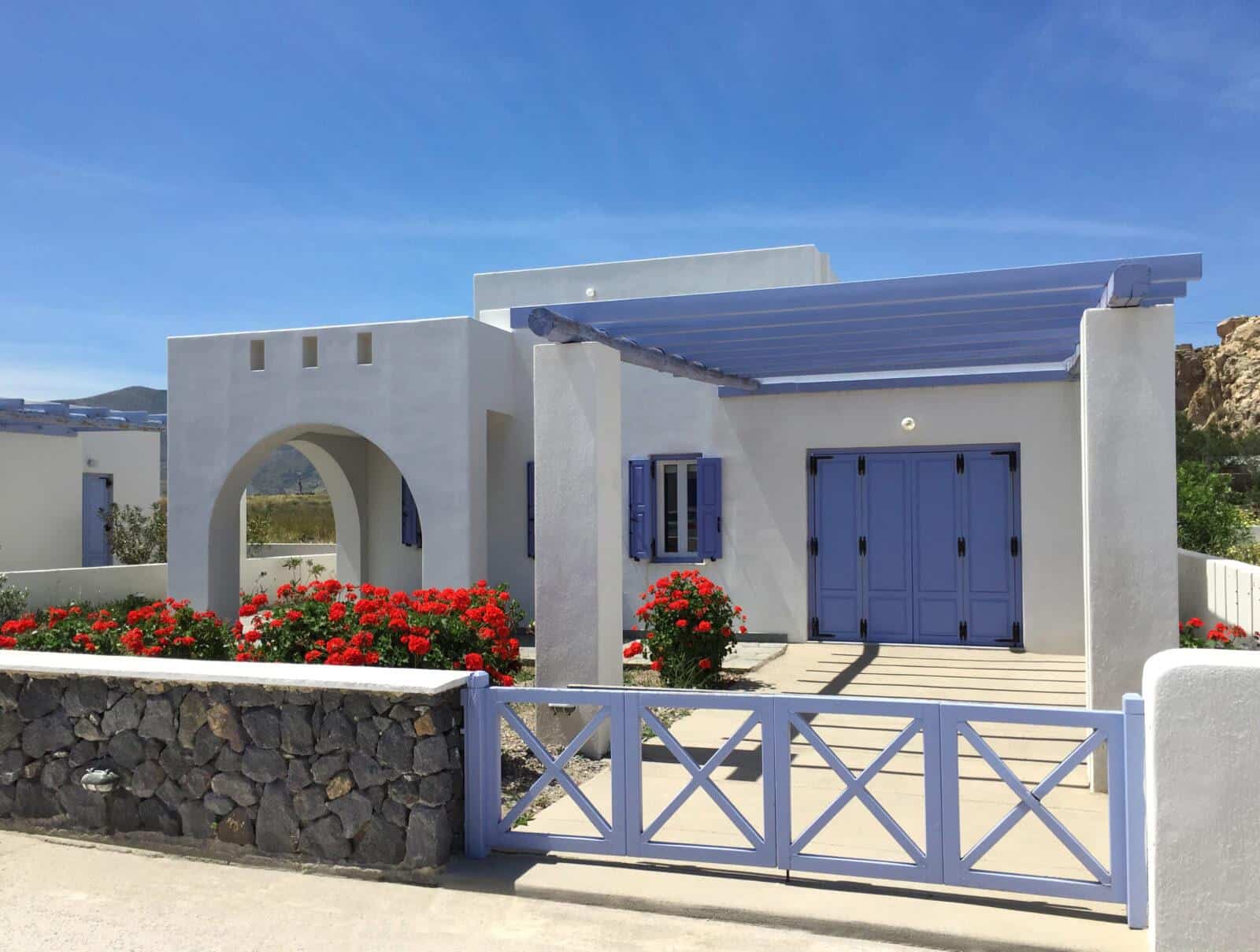 Santorini bungalow
