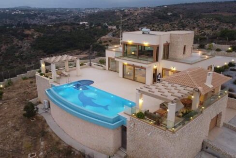 Villa with Panoramic Views for sale in Chania, Greece