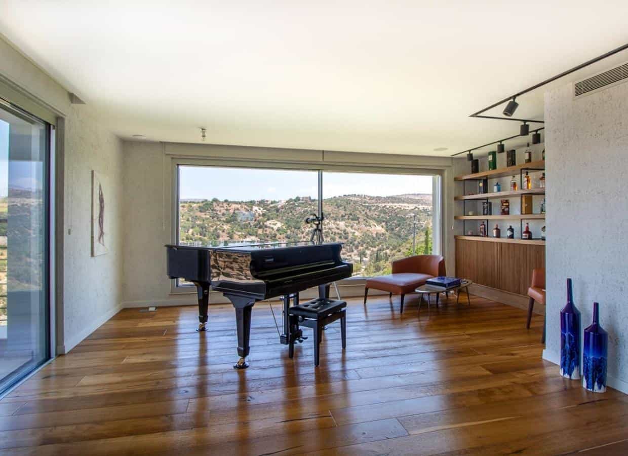 exclusive-villa-for-sale-in-cyprus 10