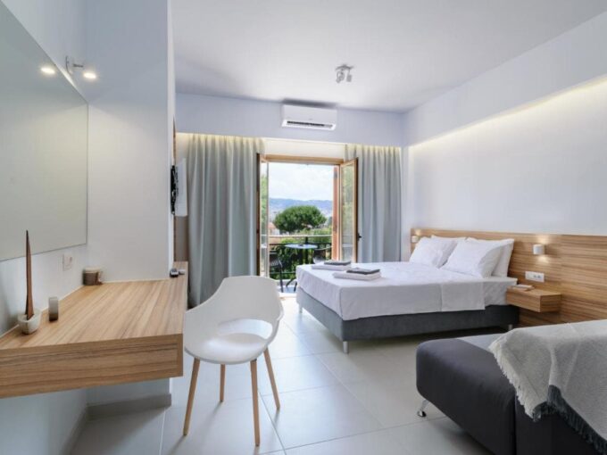 Hotel for sale in chania