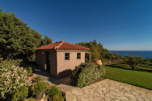 VILLA WITH INFINITE VIEWS FOR SALE IN MESSENIA, GREECE