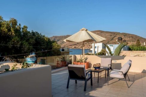 beautiful-seaside-apartment-with-private-pool-16