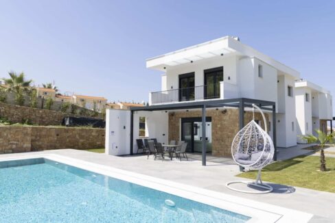 LUXURY VILLA FOR SALE IN CHALKIDIKI