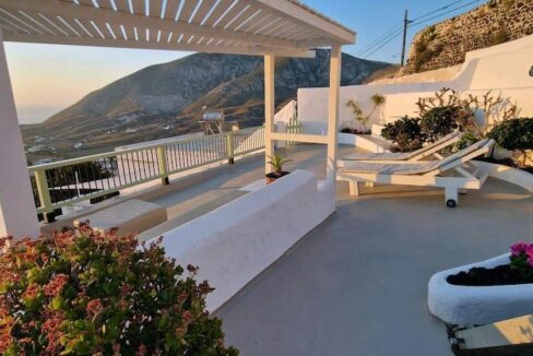 VILLA FOR SALE IN SANTORINI21