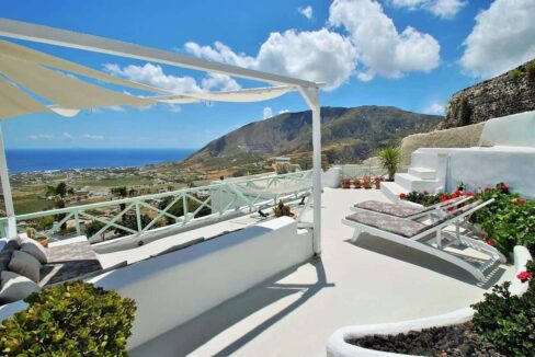 VILLA FOR SALE IN SANTORINI27