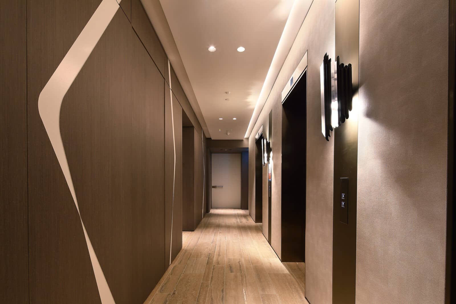 ONE_photo_interior