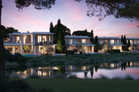 4 BED Kingfisher Exterior (night)