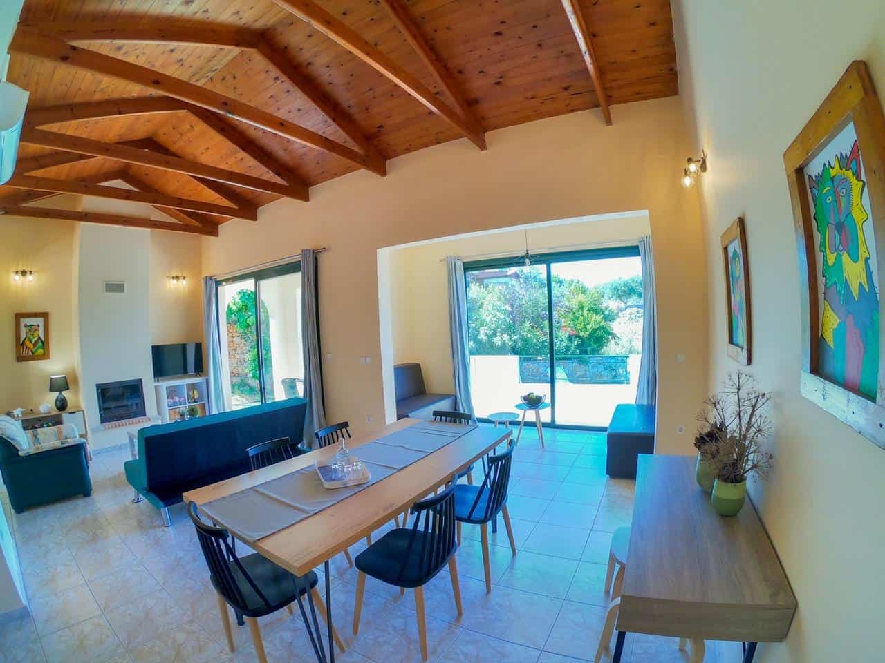 Complex With 4 Villas for Sale in Chania