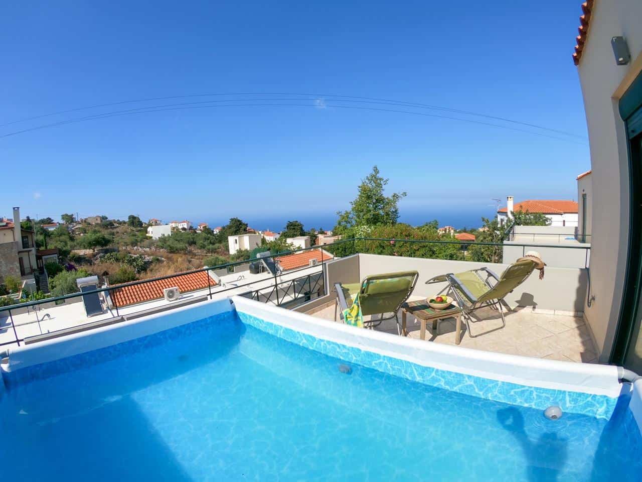 Complex With 4 Villas for Sale in Chania