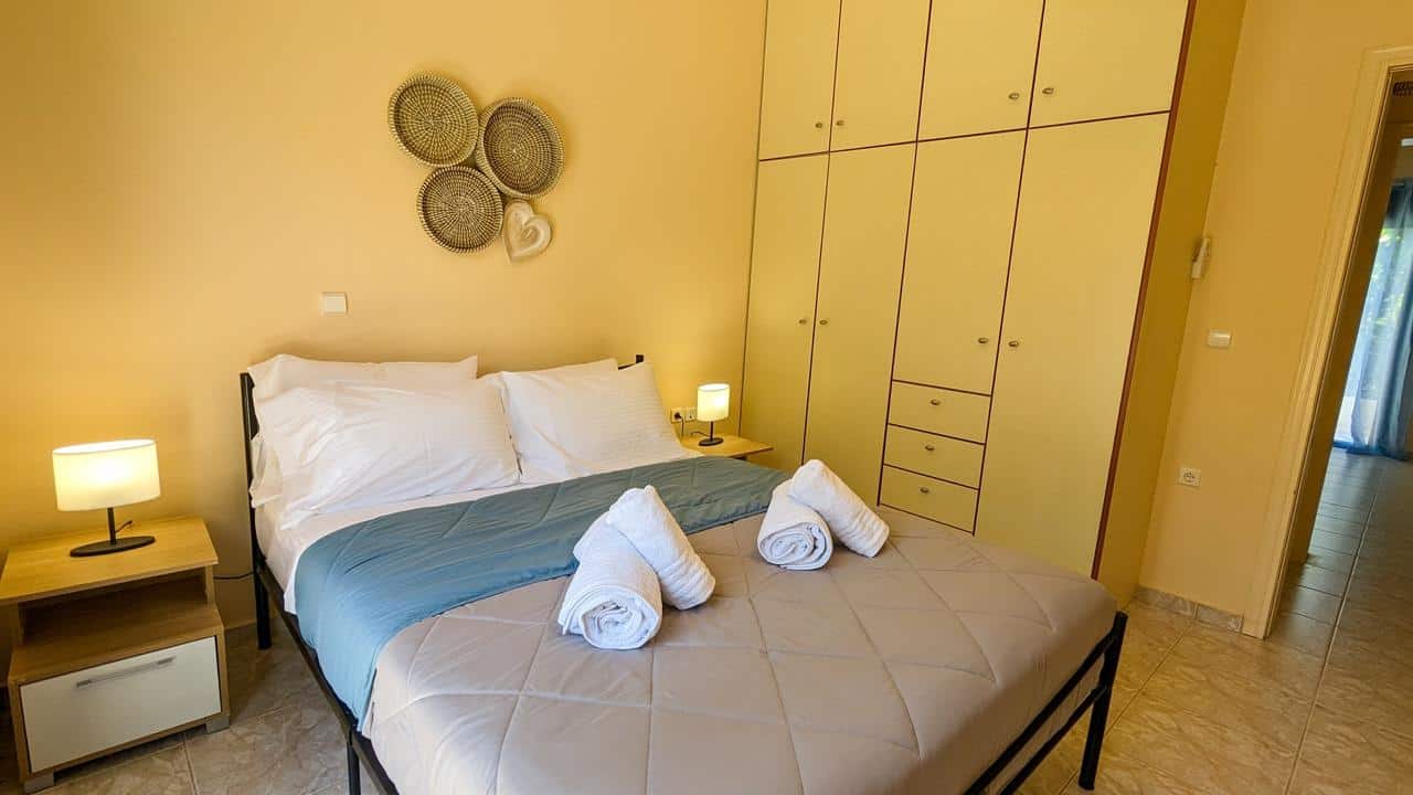 Complex With 4 Villas for Sale in Chania, Greece 14