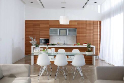 Minthis_photo_Artemis_kitchen