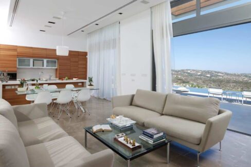 Minthis_photo_Artemis_living area _ kitchen