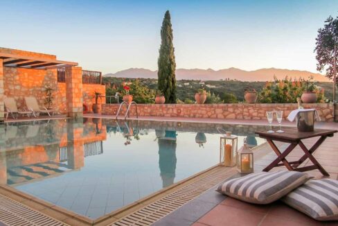 Complex of Villas for sale in Chania, Greece