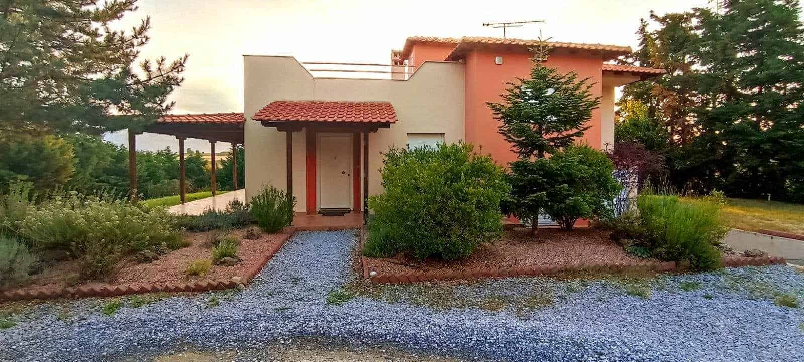 215m² Detached house in Mesimeri, Thessaloniki, Greece
