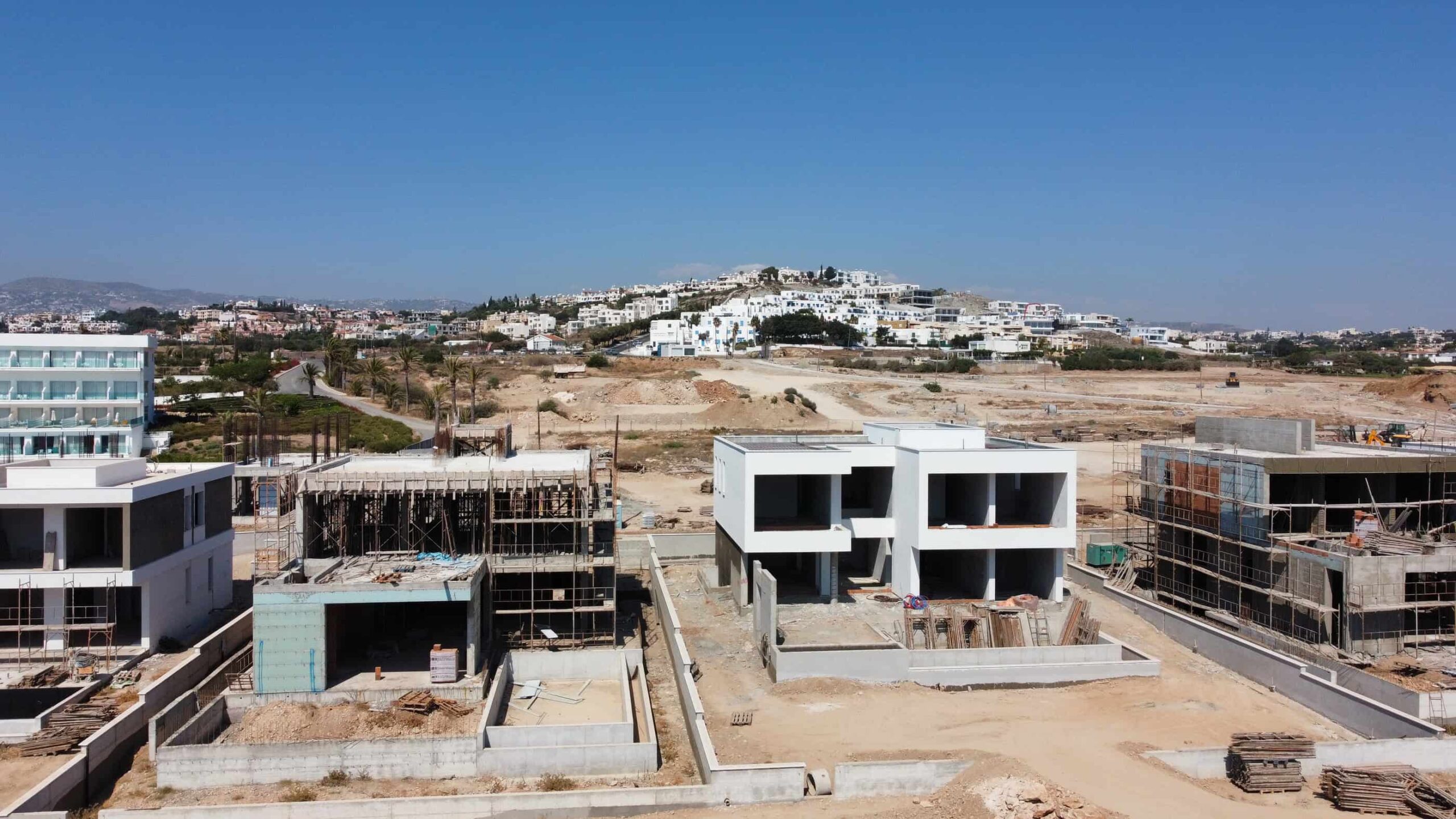 PELAGOS BEACHFRONT RESIDENCES (21)