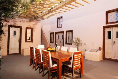 villa in imerovigli 10