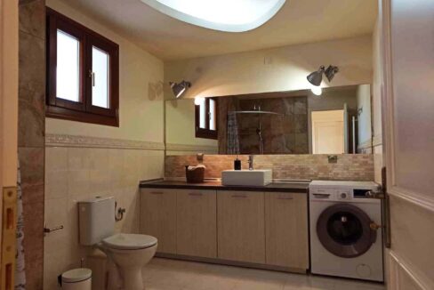 COZY 450m² VILLA FOR SALE IN VOLOS, GREECE8