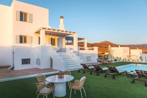 20 ELEGANT VILLAS IN COMPLEX FOR SALE IN NAXOS, GREECE