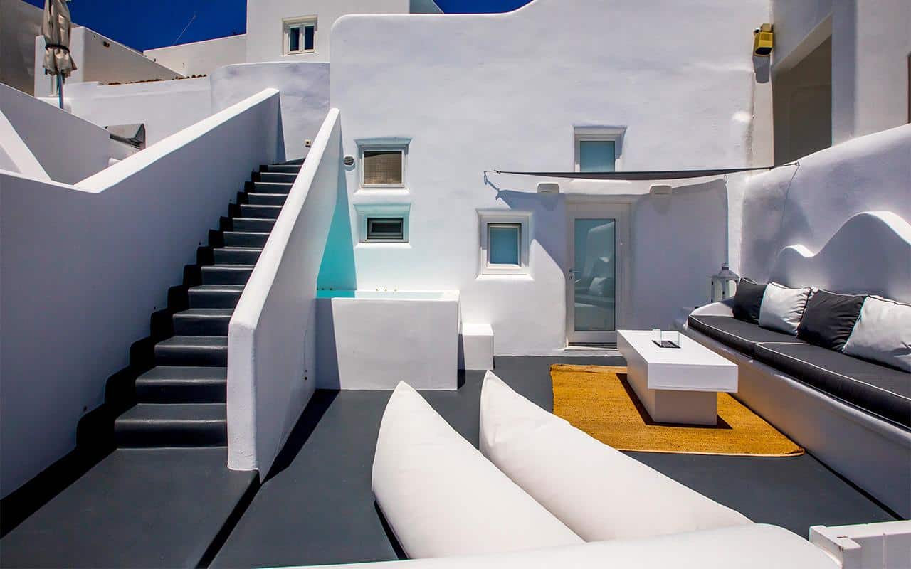 villa for sale in santorini 12