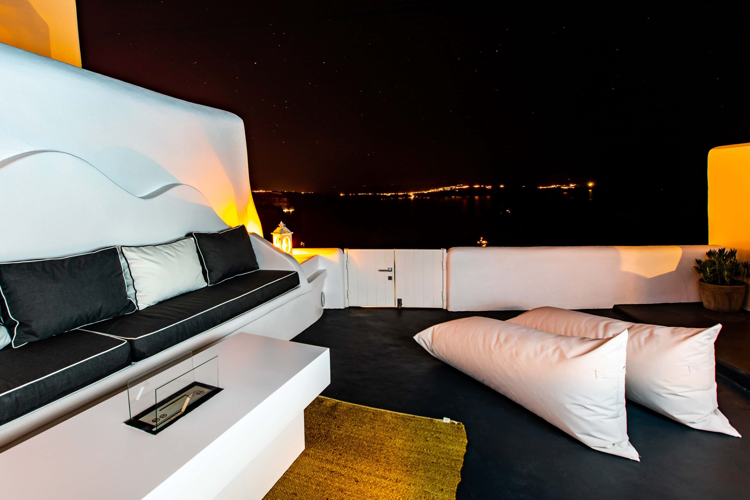 villa for sale in santorini 4