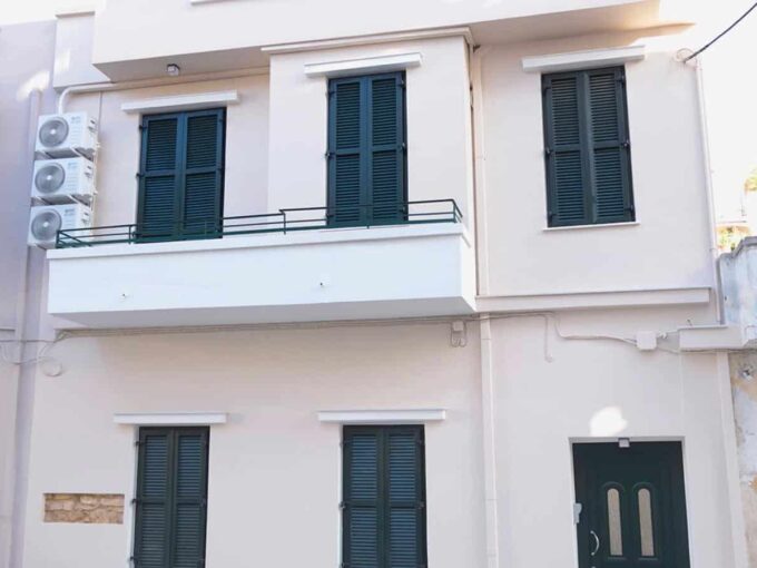 RENOVATED VINTAGE INVESTMENT BUILDING IN ATHENS, GREECE