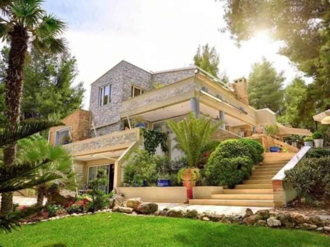 Amazing 1000m² Villa in  Halkidiki, Greece