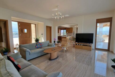 Villa with Panoramic Views for sale in Chania, Greece05
