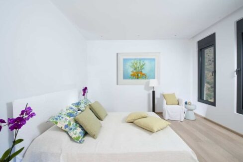 stone-villa-for-sale-in-crete-greece 9