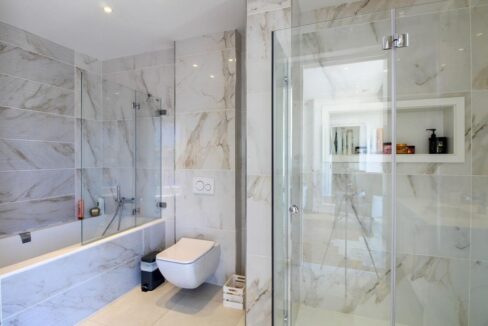 exclusive-villa-for-sale-in-cyprus 17