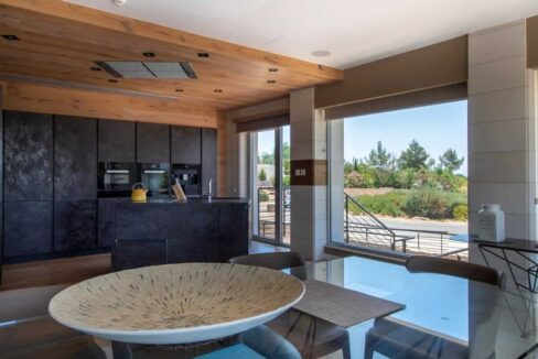 exclusive-villa-for-sale-in-cyprus 9