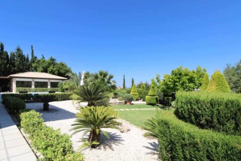 Villa with fantastic Golf view for sale in Paphos, Cyprus