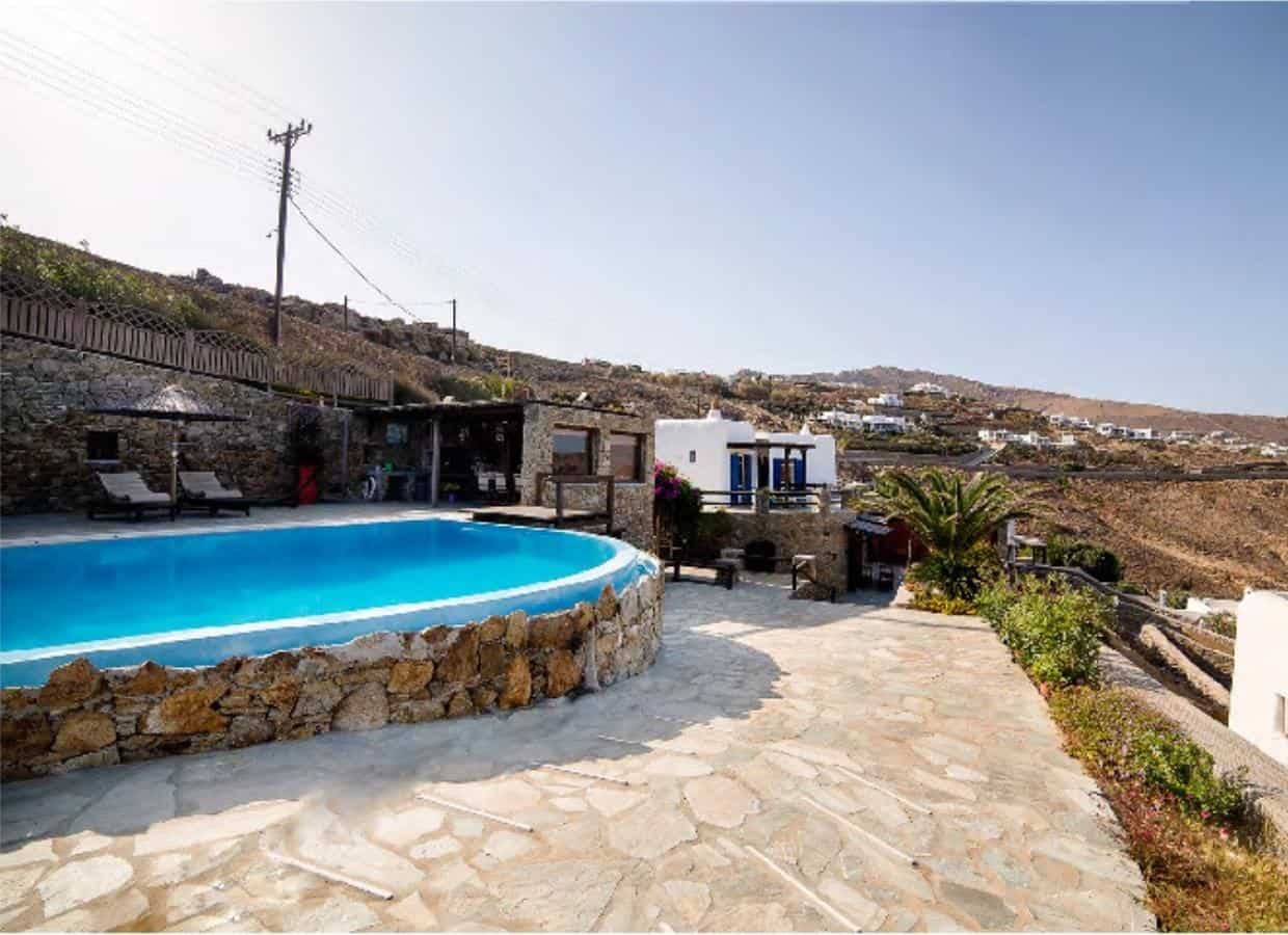 lovely-detached-house-for-sale-in-mykonos-greece10