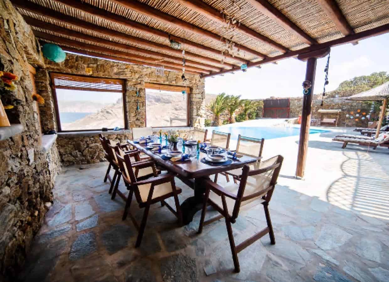 lovely-detached-house-for-sale-in-mykonos-greece12
