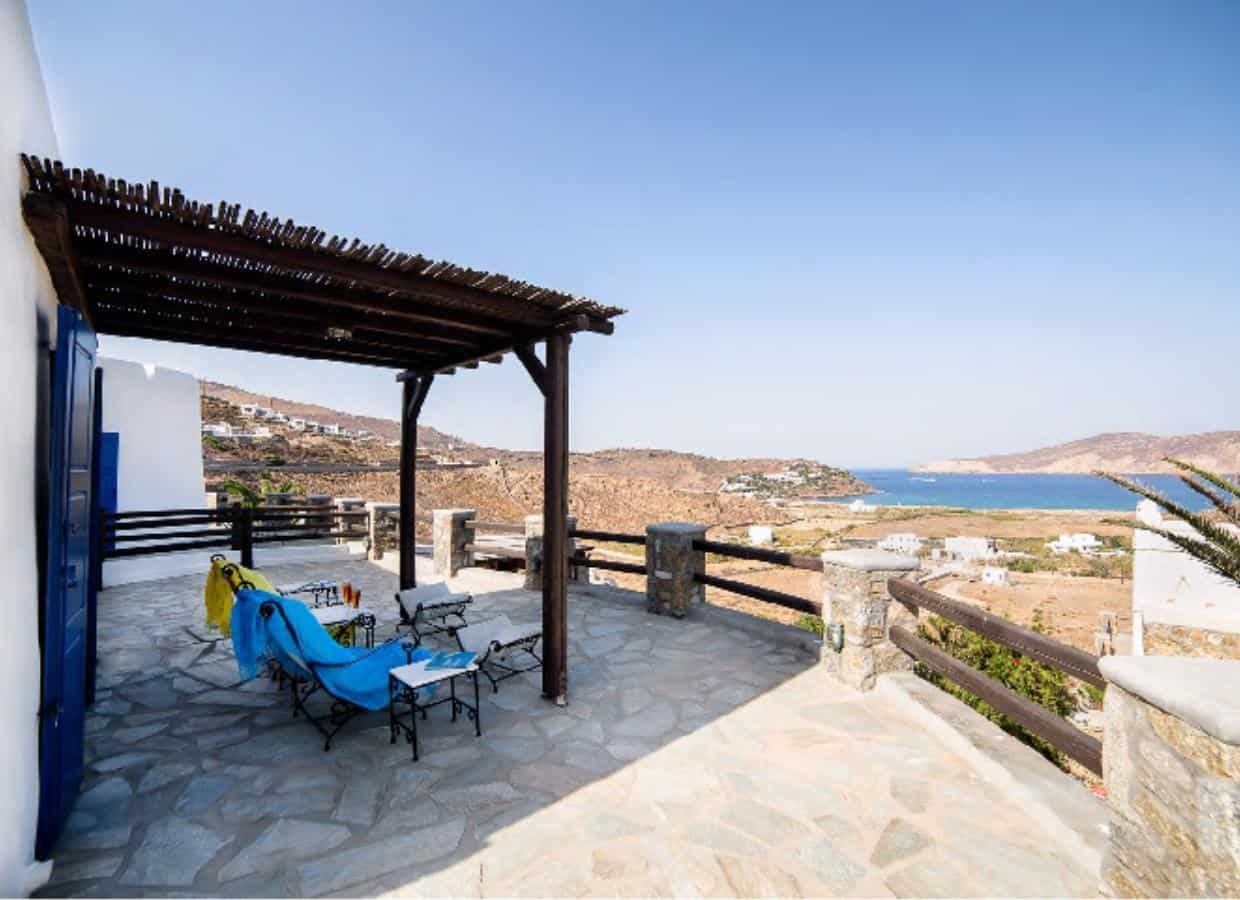 lovely-detached-house-for-sale-in-mykonos-greece17