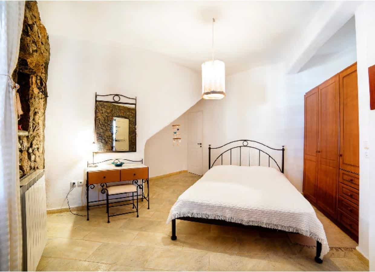 lovely-detached-house-for-sale-in-mykonos-greece20