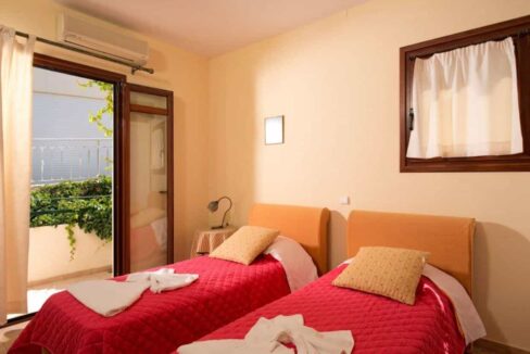 Complex of 5 Seaview Villas in Chania