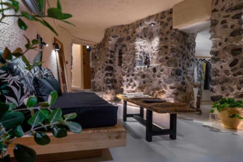 cave-house-for-sale-in-santorini-greece 10