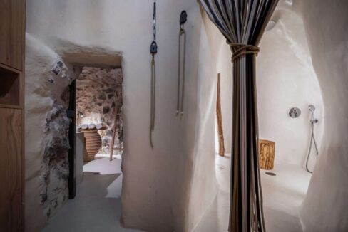 cave-house-for-sale-in-santorini-greece 7