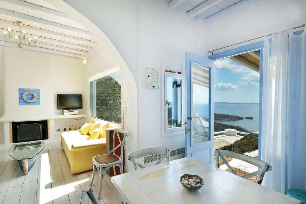 villa-for-sale-in-mykonos-greece-03