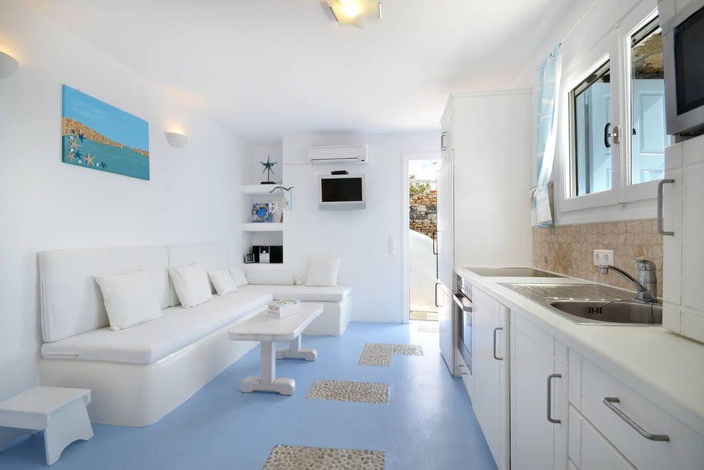 villa-for-sale-in-mykonos-greece-17