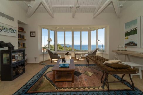 VILLA WITH INFINITE VIEWS FOR SALE IN MESSENIA, GREECE