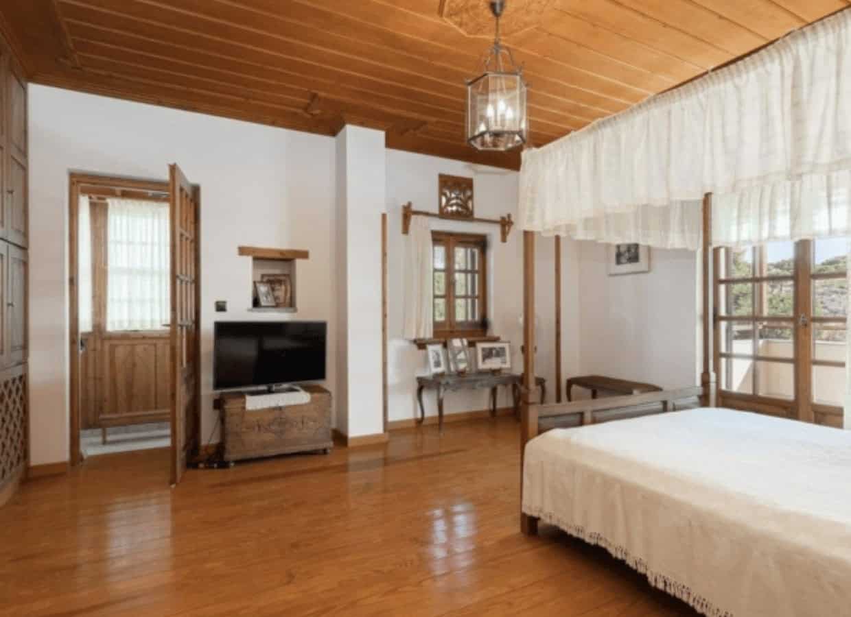 villa-in-athens-ano-voula (11)