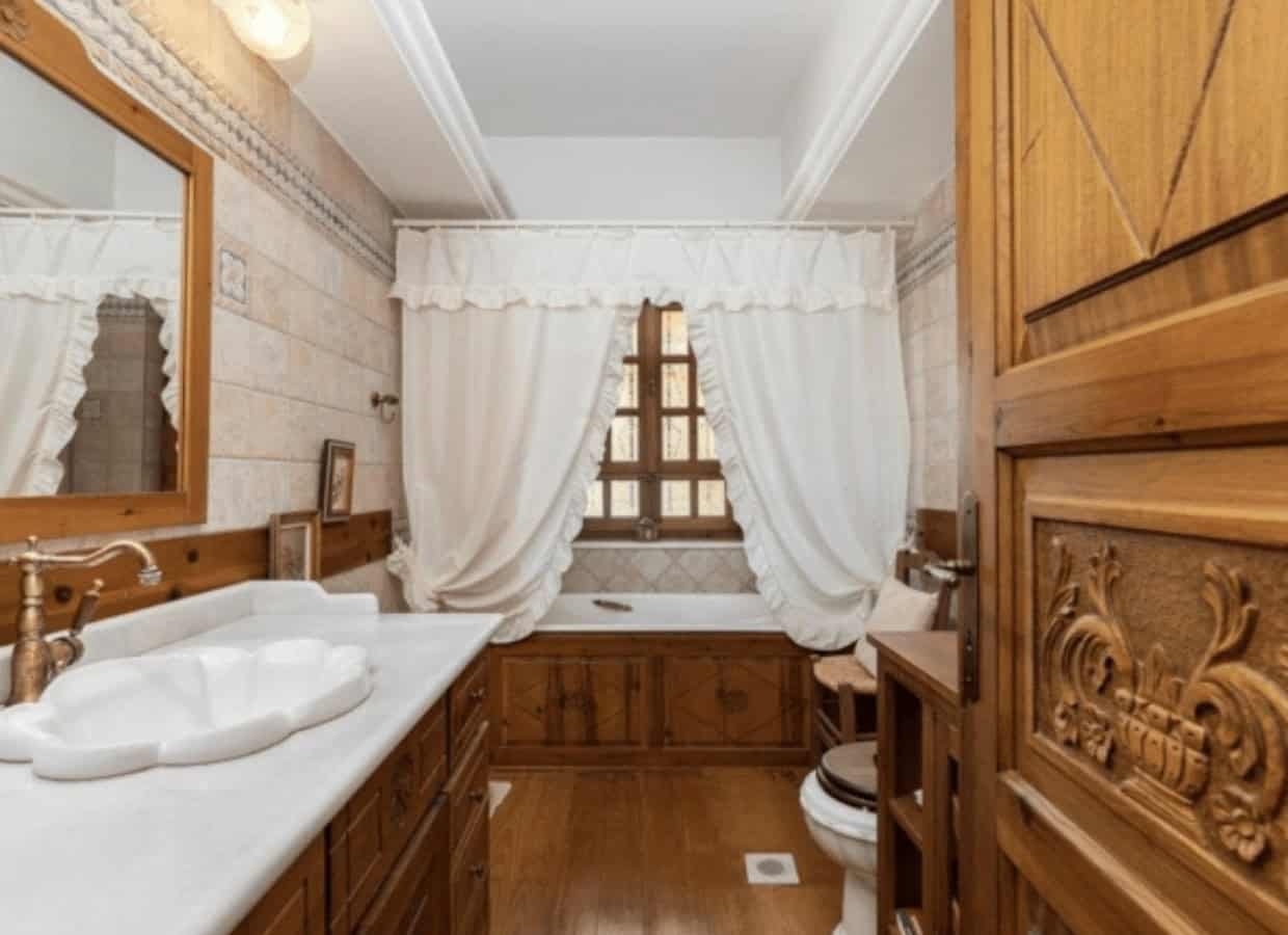 villa-in-athens-ano-voula (8)