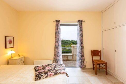 villa-with-view-for-sale-in-chania-11