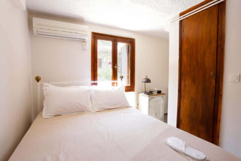 villa-for-sale-in-fokida-12