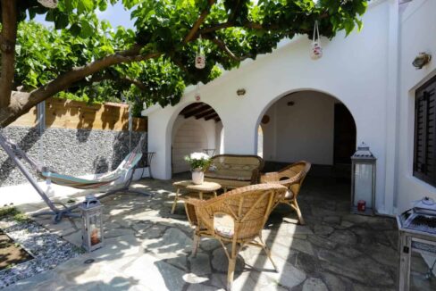 villa-for-sale-in-fokida-2