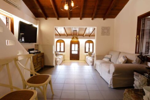 villa-for-sale-in-fokida-4