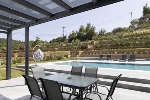 LUXURY VILLA FOR SALE IN CHALKIDIKI