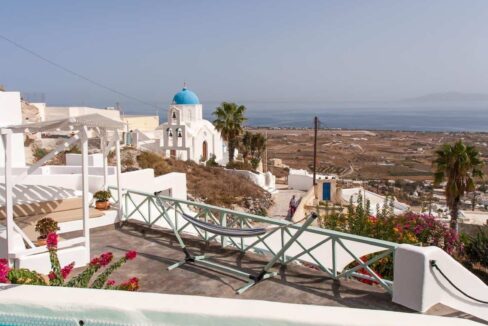 VILLA FOR SALE IN SANTORINI31