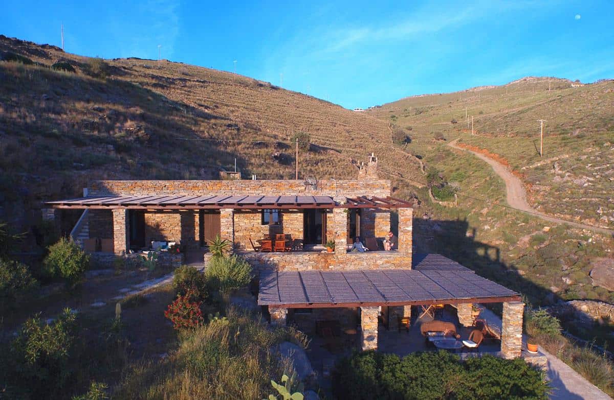 SEAFRONT VILLA FOR SALE IN KEA